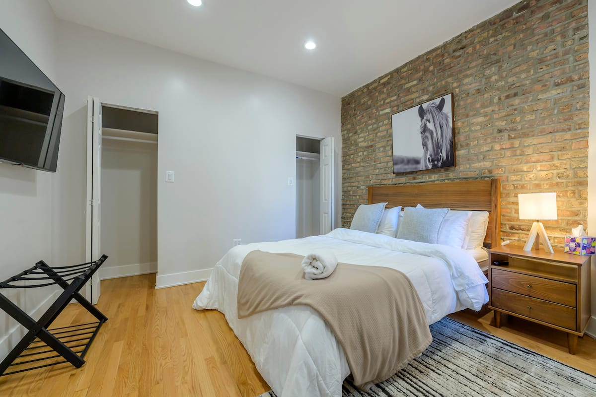 1e5c50d5-c713-49f8-ba9d-7589c2f52bb4