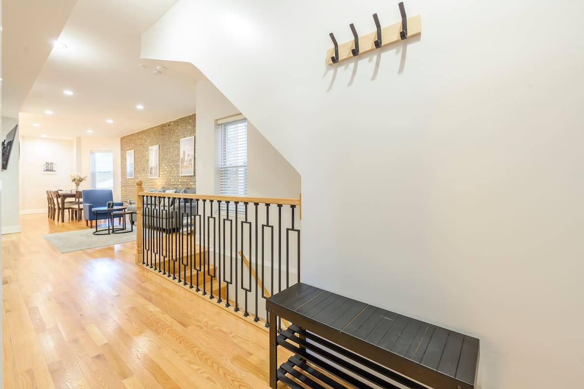 6b71417e-ec69-4987-ae92-70a28109c31a