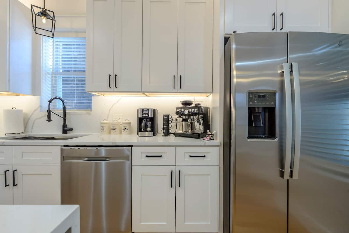 7255f0d1-ed0c-49d9-bdd9-9f60a1f40da8