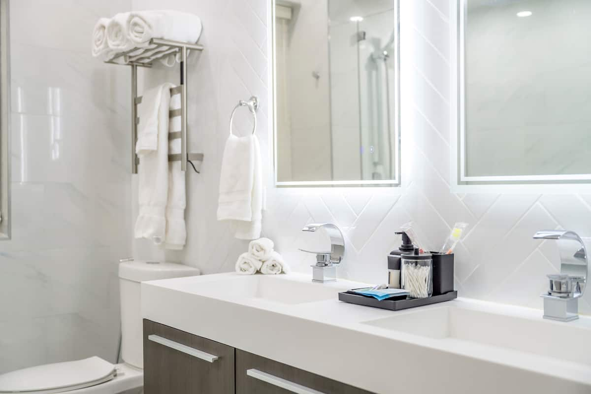 8040db73-49c2-465d-8b96-89cad2cd485a