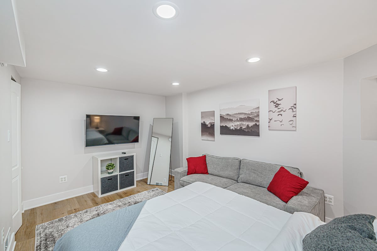 a0e0920d-4231-4a86-b969-7fa6c3fb4870