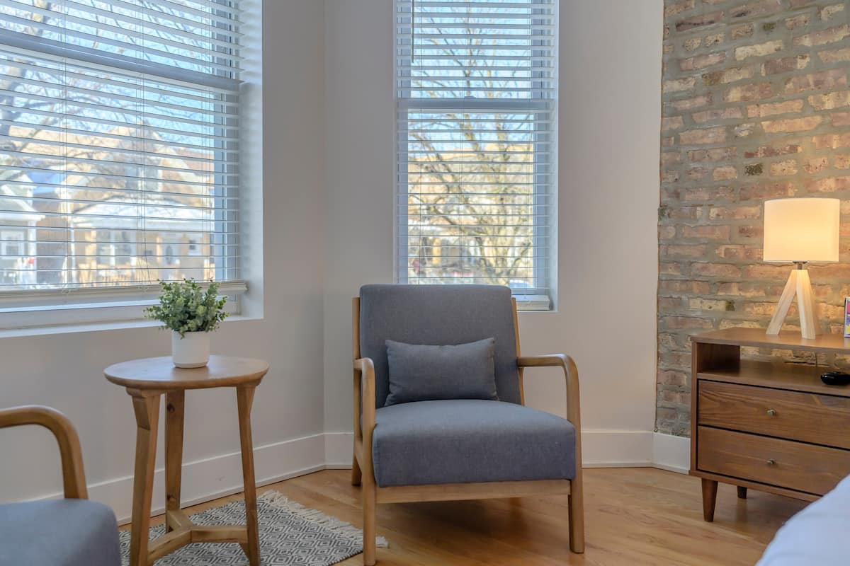 eff11985-1eff-4bd6-b198-39ff3c76baa5